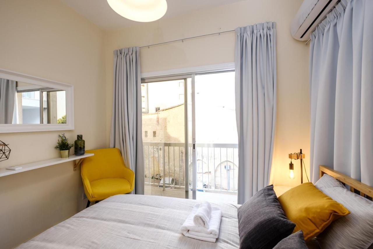 The Joy - Centre One Bedroom Flat Larnaca Esterno foto