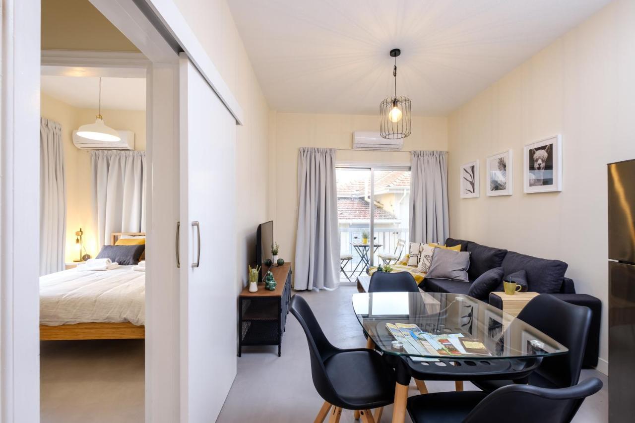 The Joy - Centre One Bedroom Flat Larnaca Esterno foto