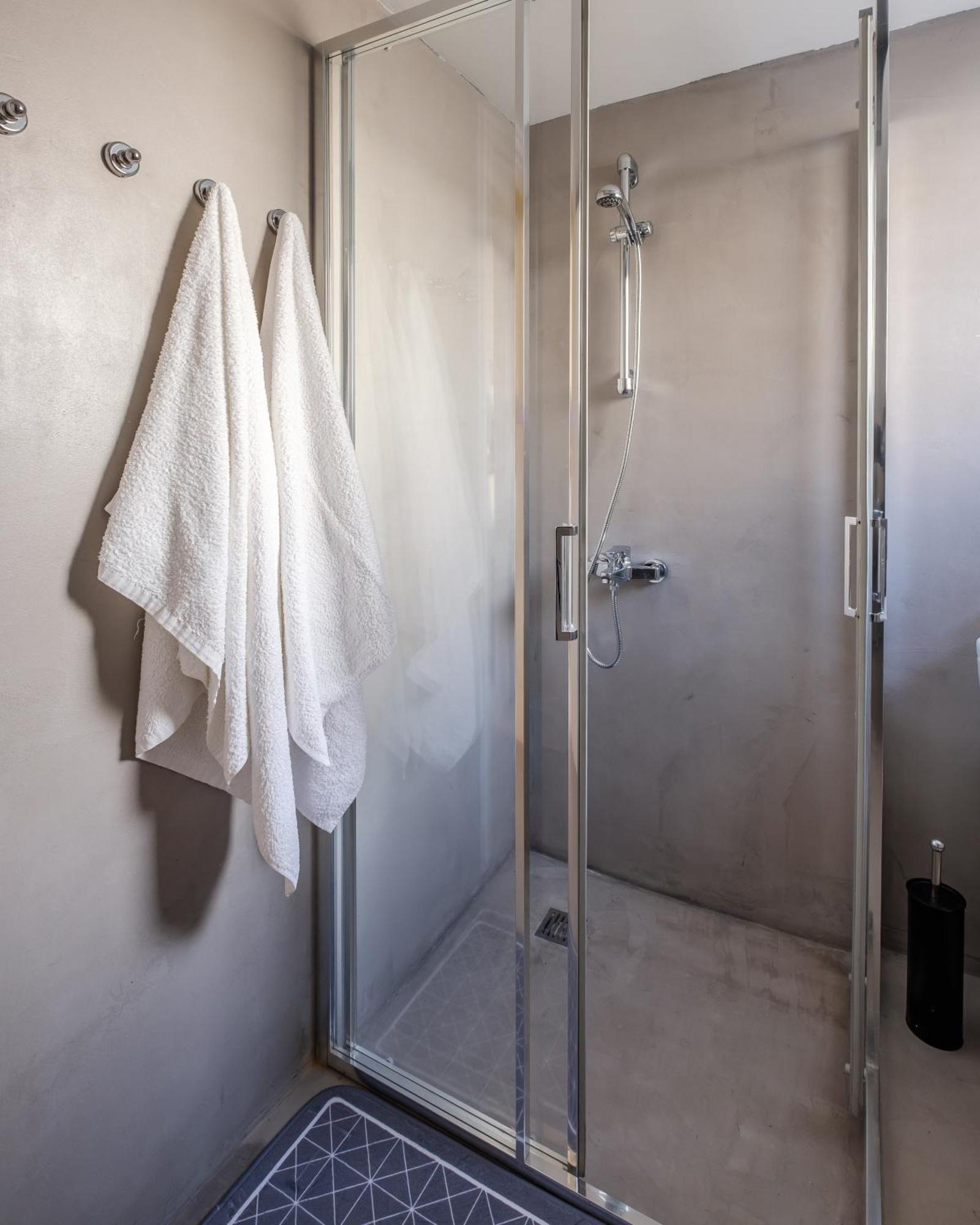The Joy - Centre One Bedroom Flat Larnaca Esterno foto
